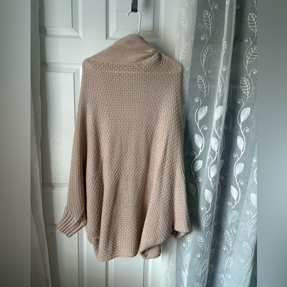 Davi & Dani Women's Dolman Sleeve Cardigan Sweater oversized to fit XL - Picture 8 of 8